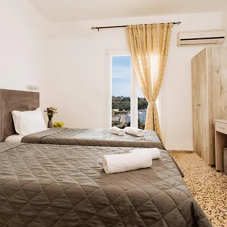 Hotel Nikos Karterados (Santorini)